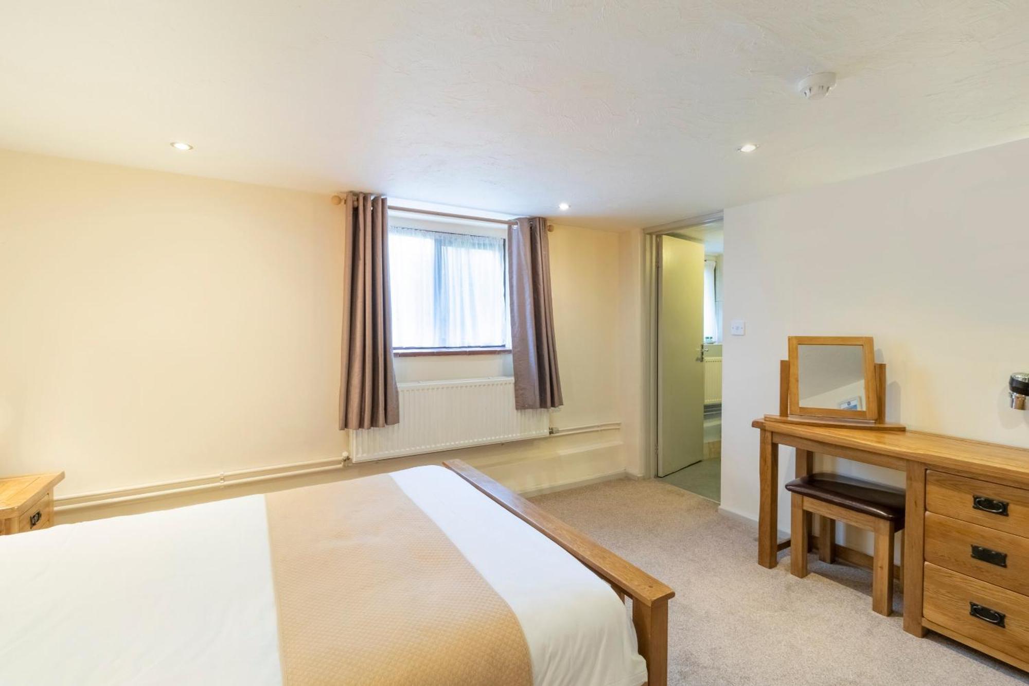 โอโย เอลม์ ฟาร์ม คันทรี เฮาส์ Hotel Horsham St Faith ภายนอก รูปภาพ