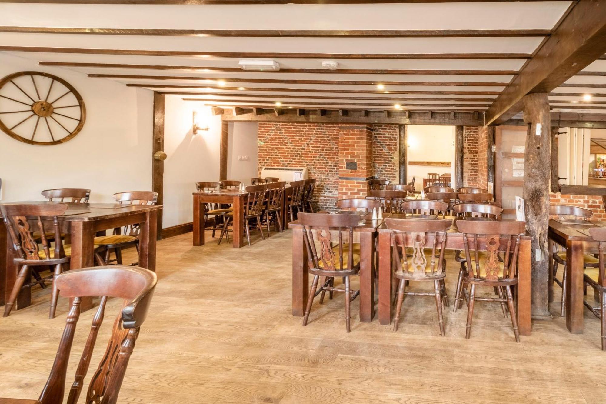 โอโย เอลม์ ฟาร์ม คันทรี เฮาส์ Hotel Horsham St Faith ภายนอก รูปภาพ