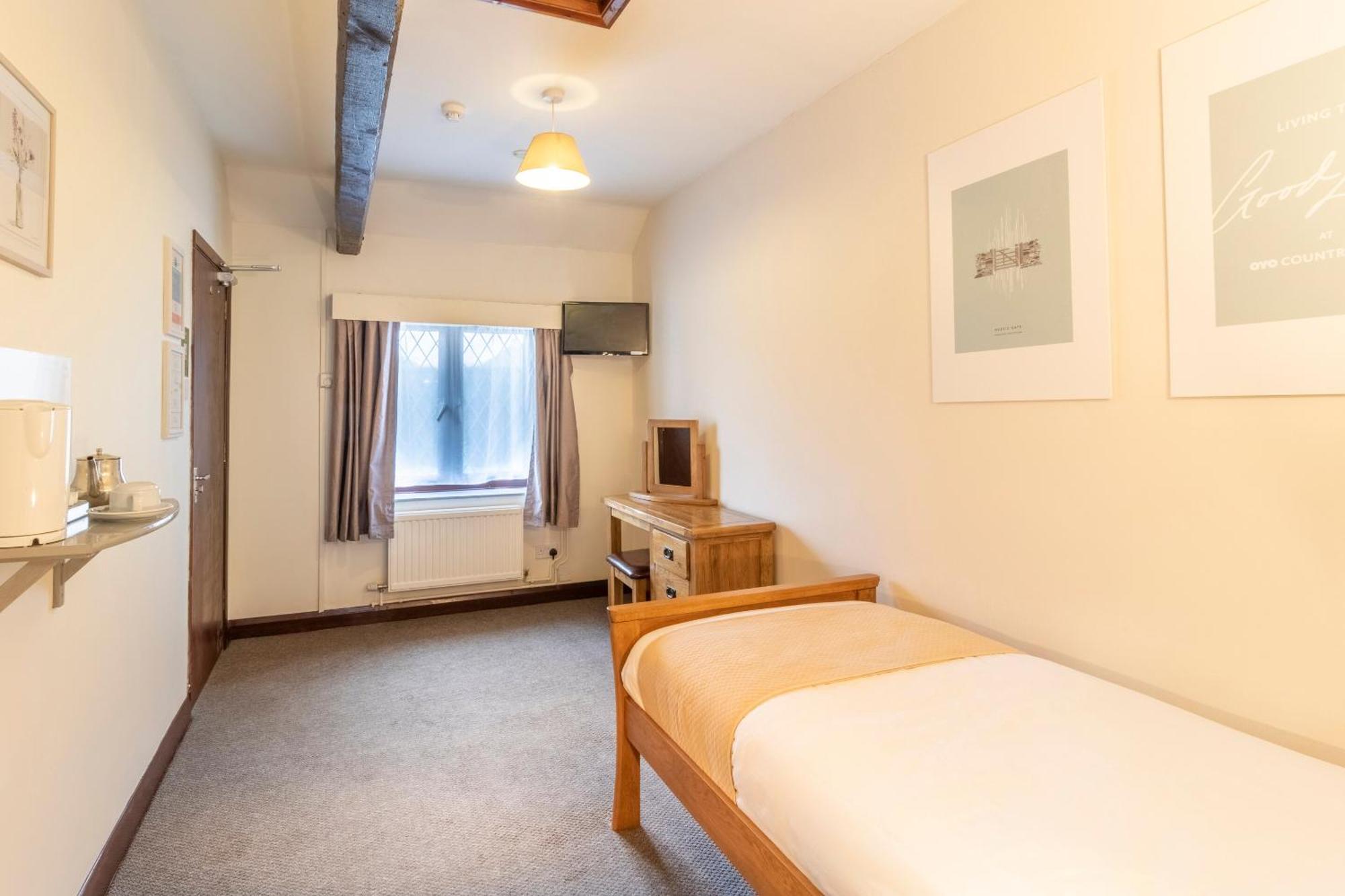 โอโย เอลม์ ฟาร์ม คันทรี เฮาส์ Hotel Horsham St Faith ภายนอก รูปภาพ